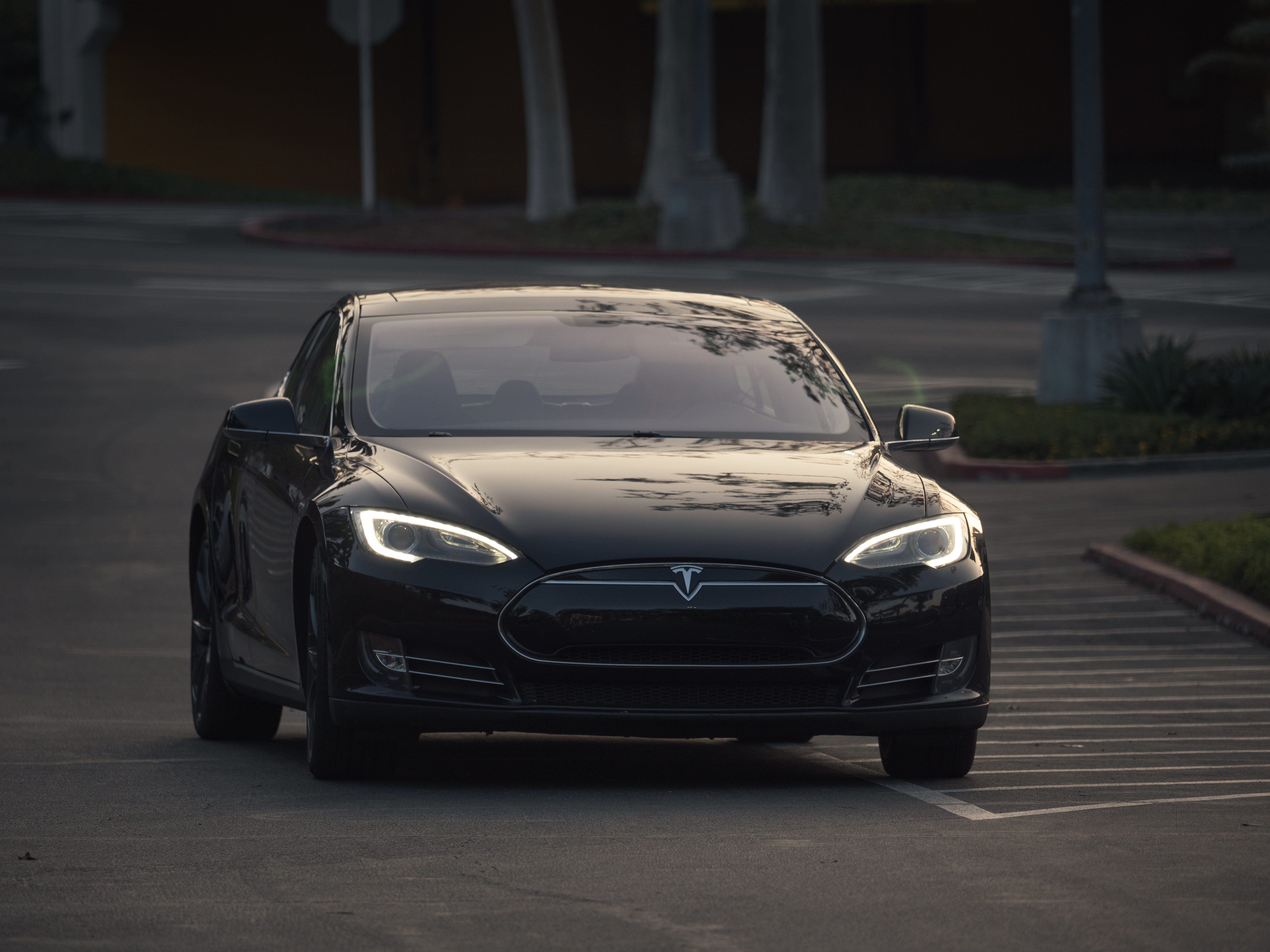 Tesla Model 3 eCar Hires PCO Car Hires London UK